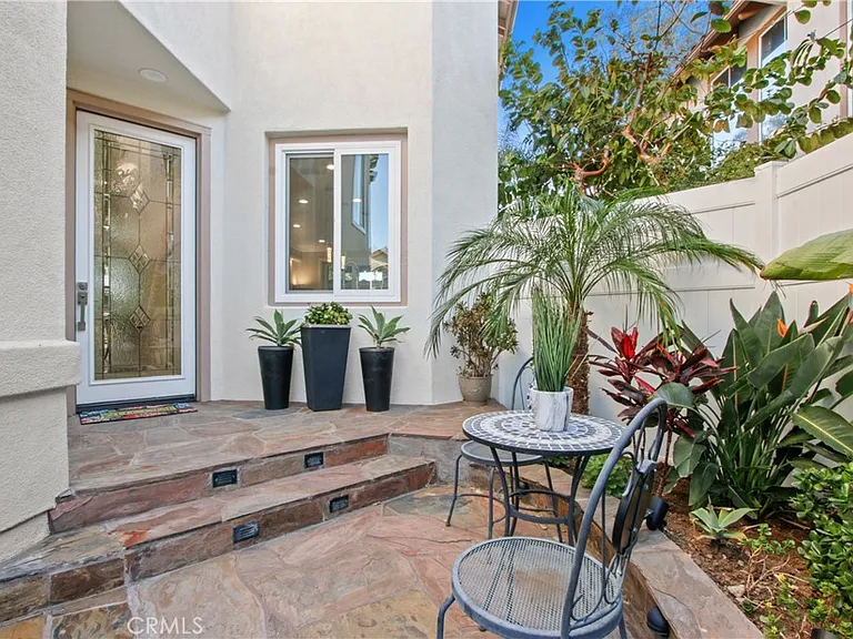 2330 Coffman Dr — Photo 4