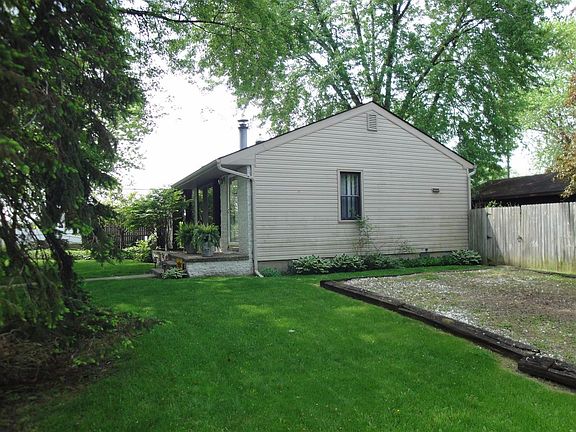4th image of 304 Rosewood Ave