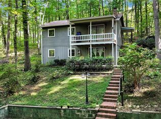 426 Skyview Cir, Clarkesville, GA 30523