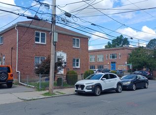 38 Beechcroft St APT 3, Brighton, MA 02135