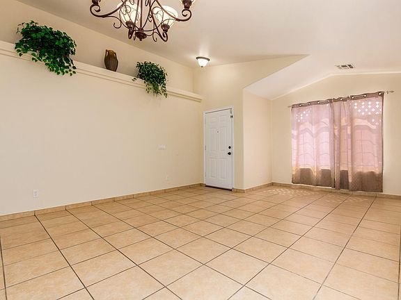 4th image of 8922 W Avalon Dr