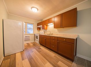 418 W Webster St APT 9, Benton, IL 62812