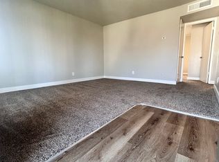 169 W Santa Ana Ave #G, Clovis, CA 93612