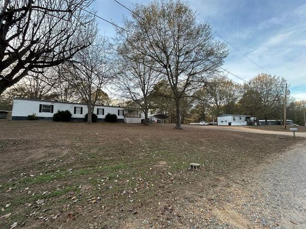 1025 Deborah Ln