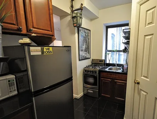 Rented by REAL New York | media 10