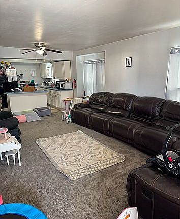 3rd image of 606 N Gibson St