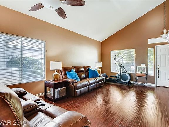 5th image of 6017 Highland Gardens Dr