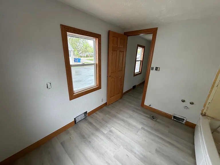 215 S Garfield Ave — Photo 15