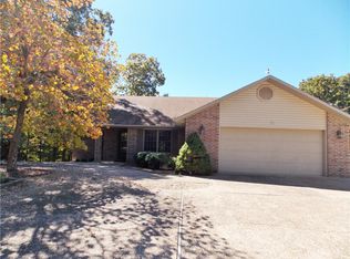 31 Kintyre Dr, Bella Vista, AR 72715