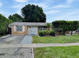 3675 Gull Rd, Palm Beach Gardens, FL 33410