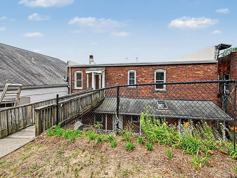 253 Mill St #2 — Photo 35