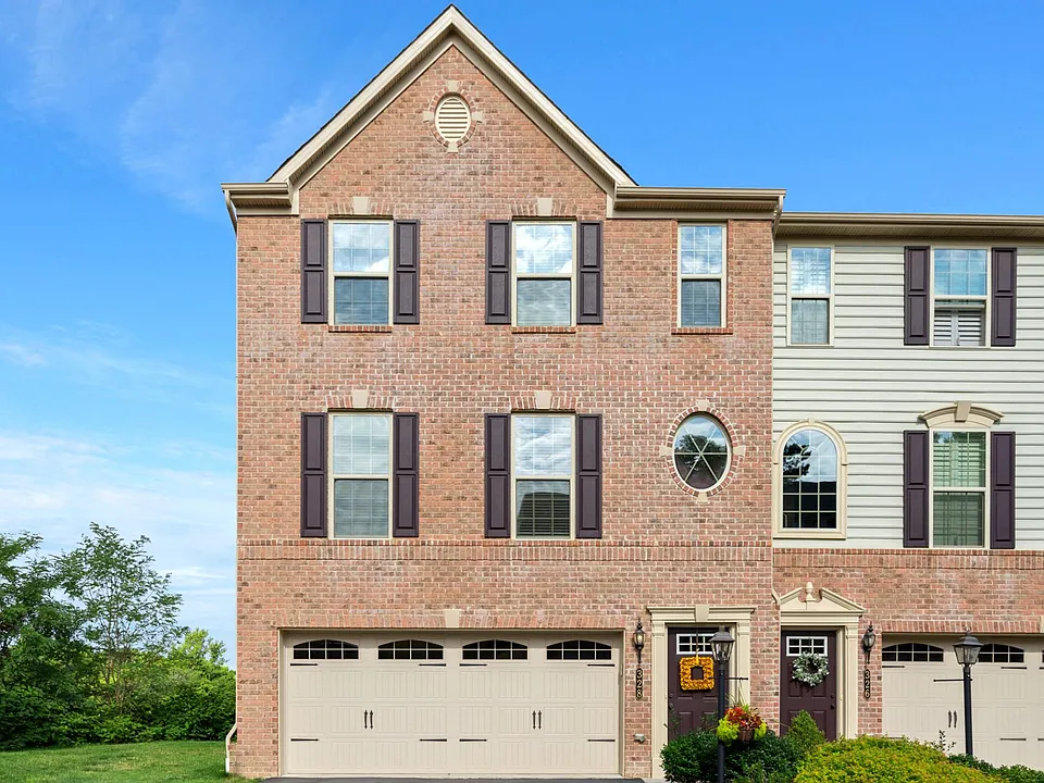 328 Aprilmae Way