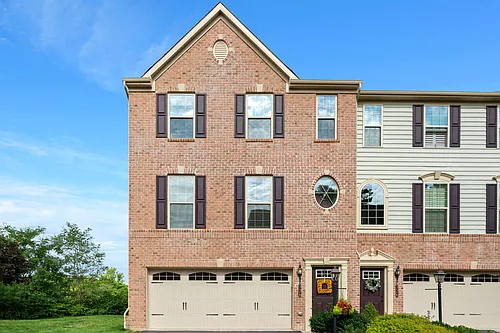 328 Aprilmae Way Photo 1