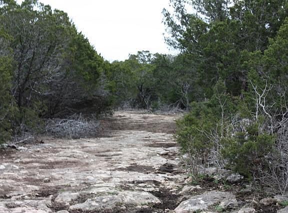 5th image of 800 County Road 345