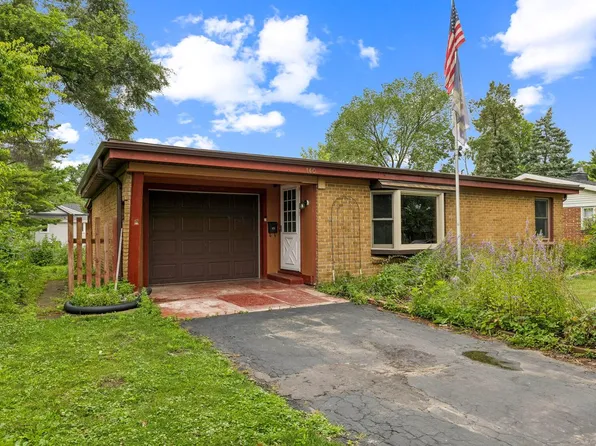 140 Caldwell STREET, Pewaukee, WI 53072