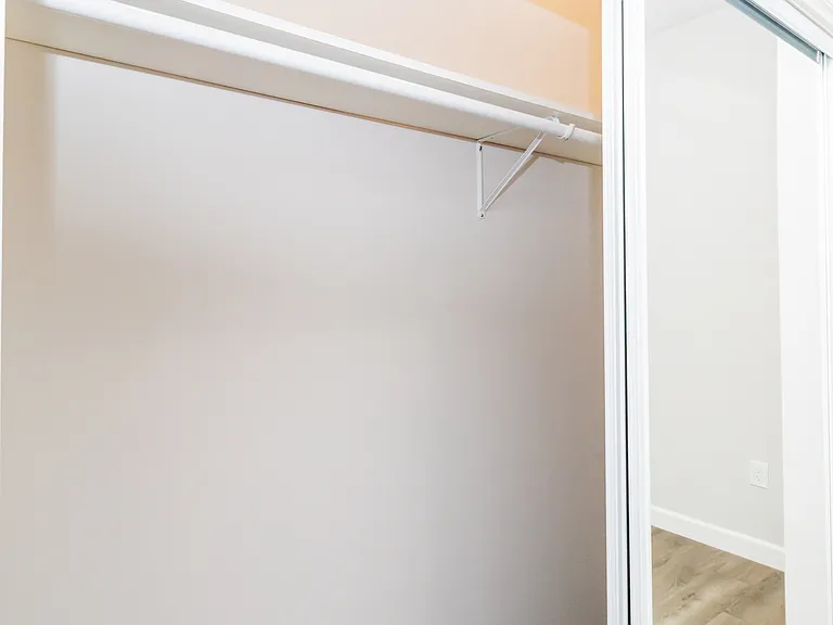 7909 Aura Ave — Photo 18