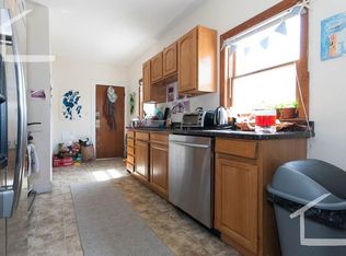 117 Franklin St #1W, Boston, MA 02134