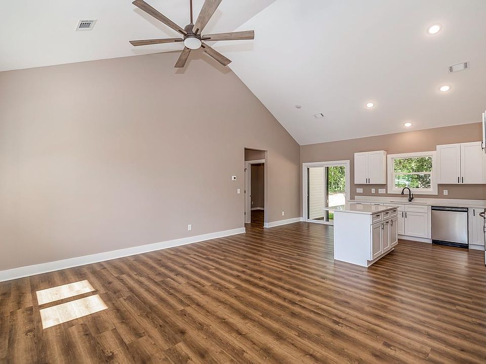 215 McAbee Rd, Roebuck, SC 29376 Zillow