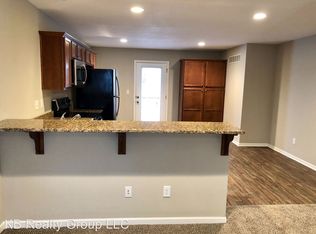 8113 SE 6th St, Blue Springs, MO 64014