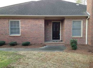 106 Arbour Ct, Warner Robins, GA 31088