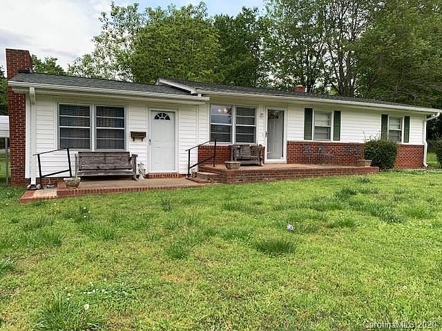 1st image of 501 Woodland Dr #10