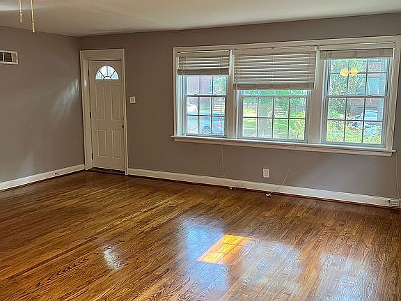 4th image of 7047 Amherst Avenue # Fl 1ST