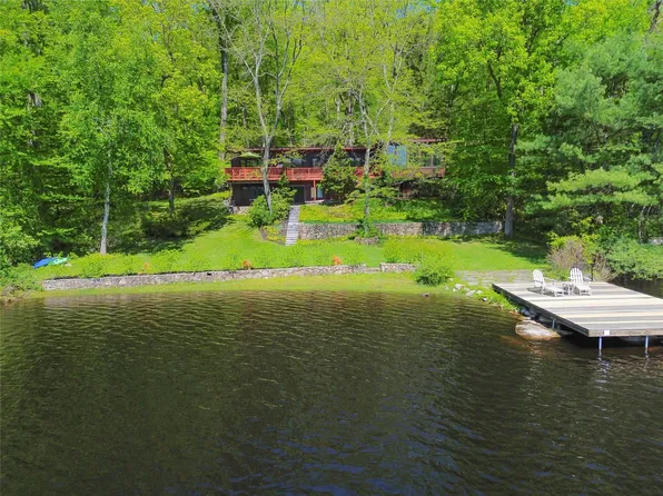 92 Old Forge Drive, Carmel, NY 10512