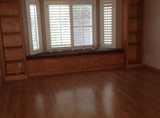 2317 Loggerhead Rd, Las Vegas, NV 89117