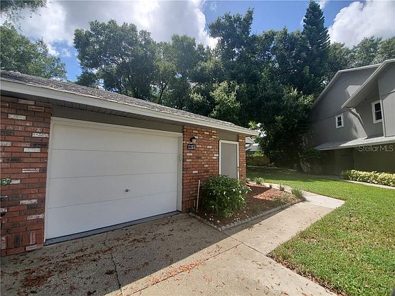 2nd image of 645 Laurel Oak 117 Ln