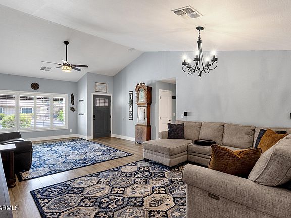 2nd image of 1541 W KEATING Avenue