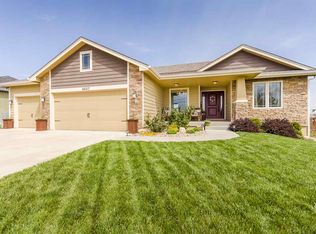 4627 S Dwight Dr, Manhattan, KS 66502
