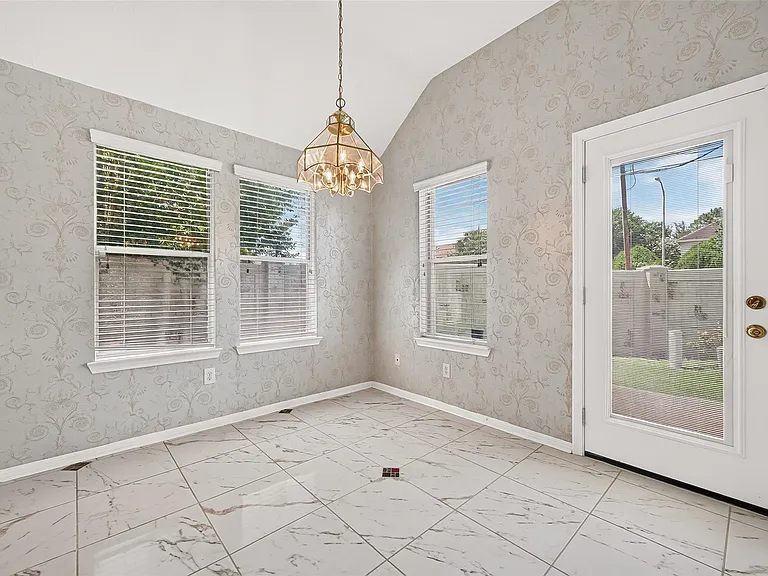 12338 Ashford Hollow Dr — Photo 25