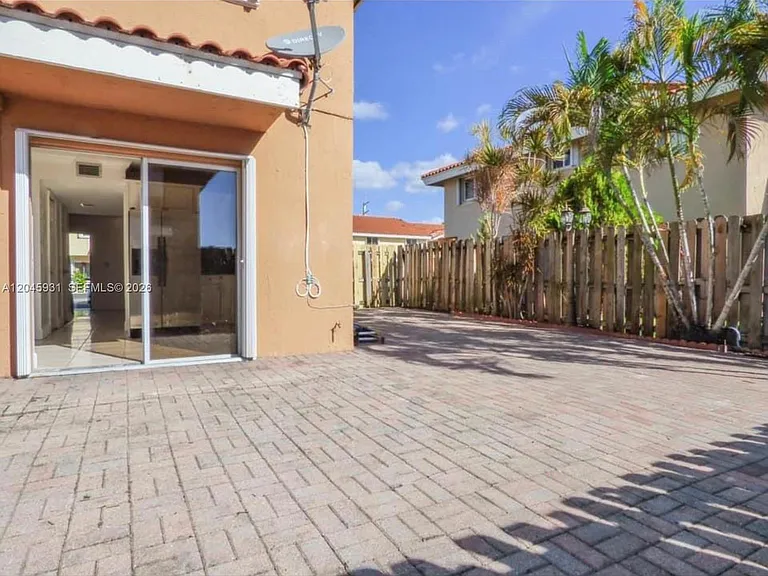 8252 NW 6th Ter #235 — Photo 7