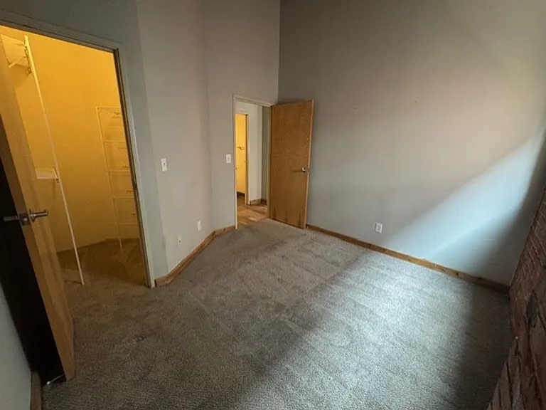 Bridgeview Apartments — Photo 38