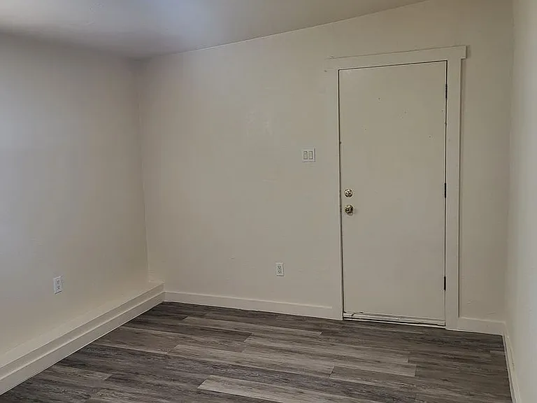 721 Santa Fe Ave SW — Photo 12
