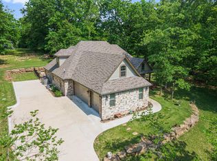 31806 S 598th Rdg, Grove, OK 74344