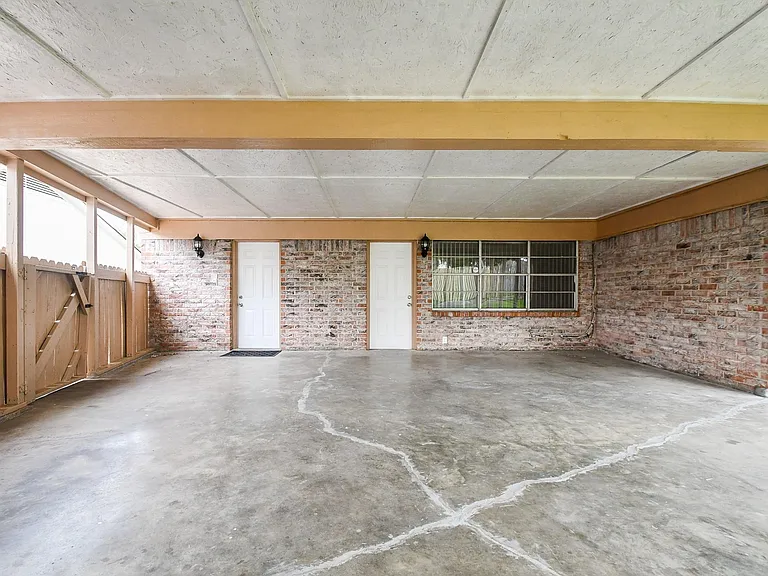 7714 Eichler Dr — Photo 28
