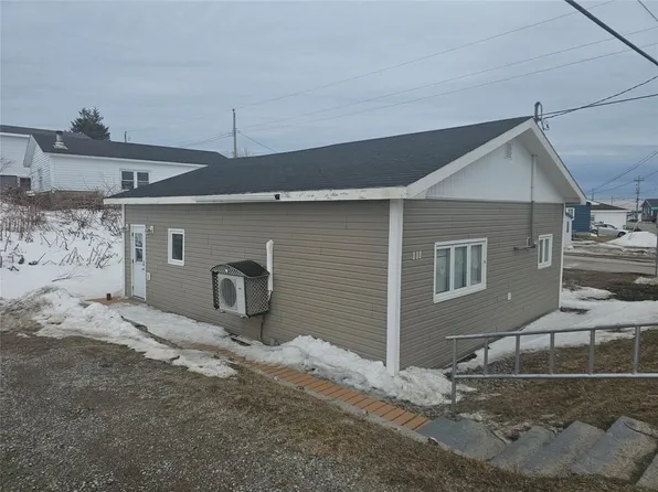 111 Grand Bay Road, Channel-Port Aux Basques, Nl, NL A0M1C0