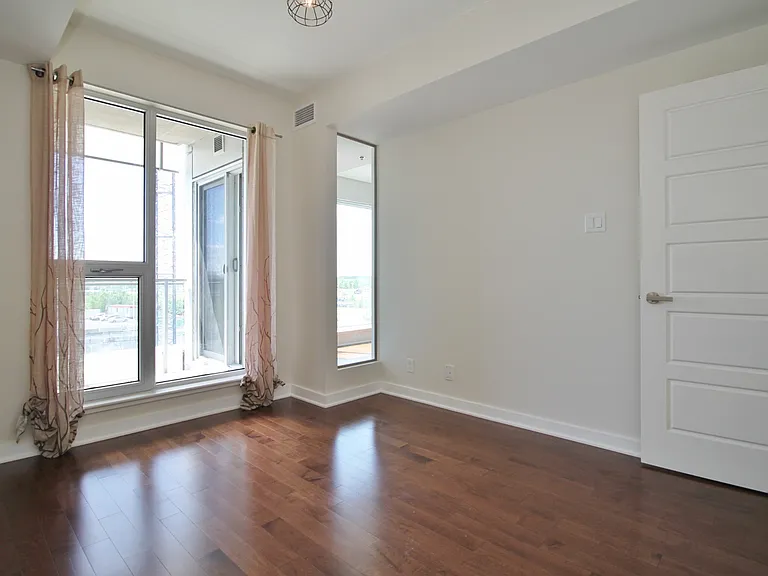300C Lett St #422 — Photo 19