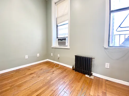 Rented by Voro NYC | media 12