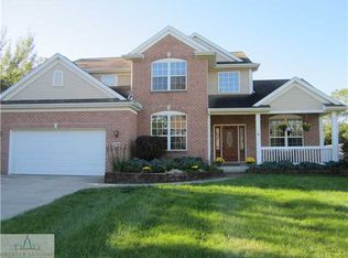 2181 Burcham Dr, East Lansing, MI 48823