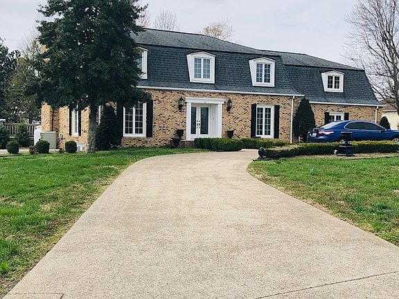 2nd image of 108 Cardinal Dr