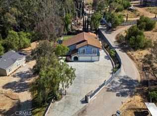 17380 Dalke Ln, Riverside, CA 92504