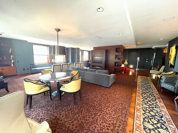88 Greenwich St APT 314, New York, NY 10006
