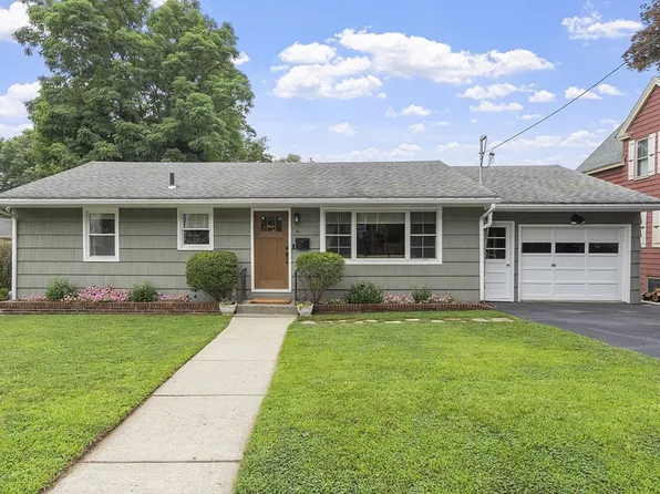 4 S Edlin St, Worcester, MA 01603