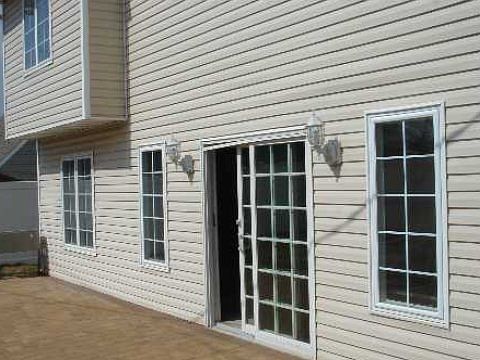 2nd image of 255 Elm Dr S