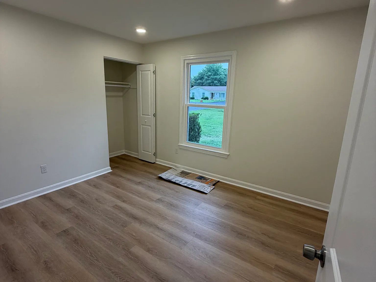 3 bed, 1160 sqft, $2,950 — Photo 3