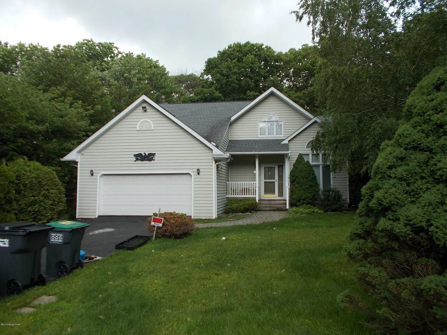 5 Devonshire Ln photo 1