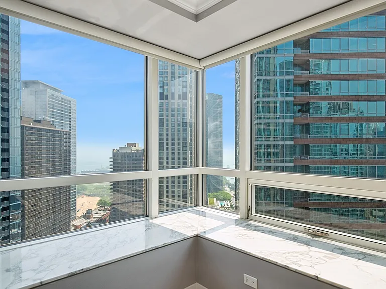 512 N McClurg Ct #2604 — Photo 2