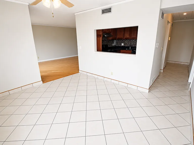 1BR - Dining Room